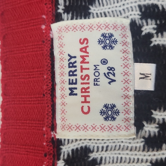 MERRY CHRISTMAS from V28 Oversized Reindeer V-neck Cardigan with Pockets - Picture 3 of 11